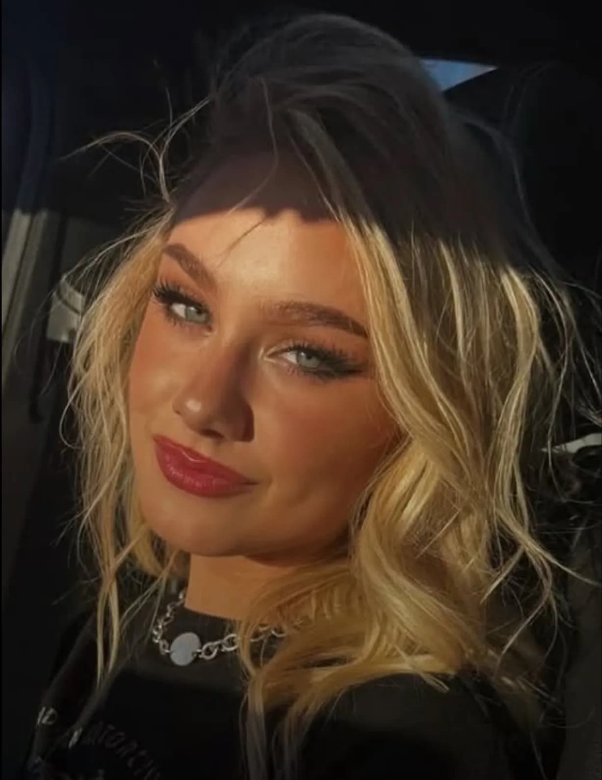 Maci  Wood image