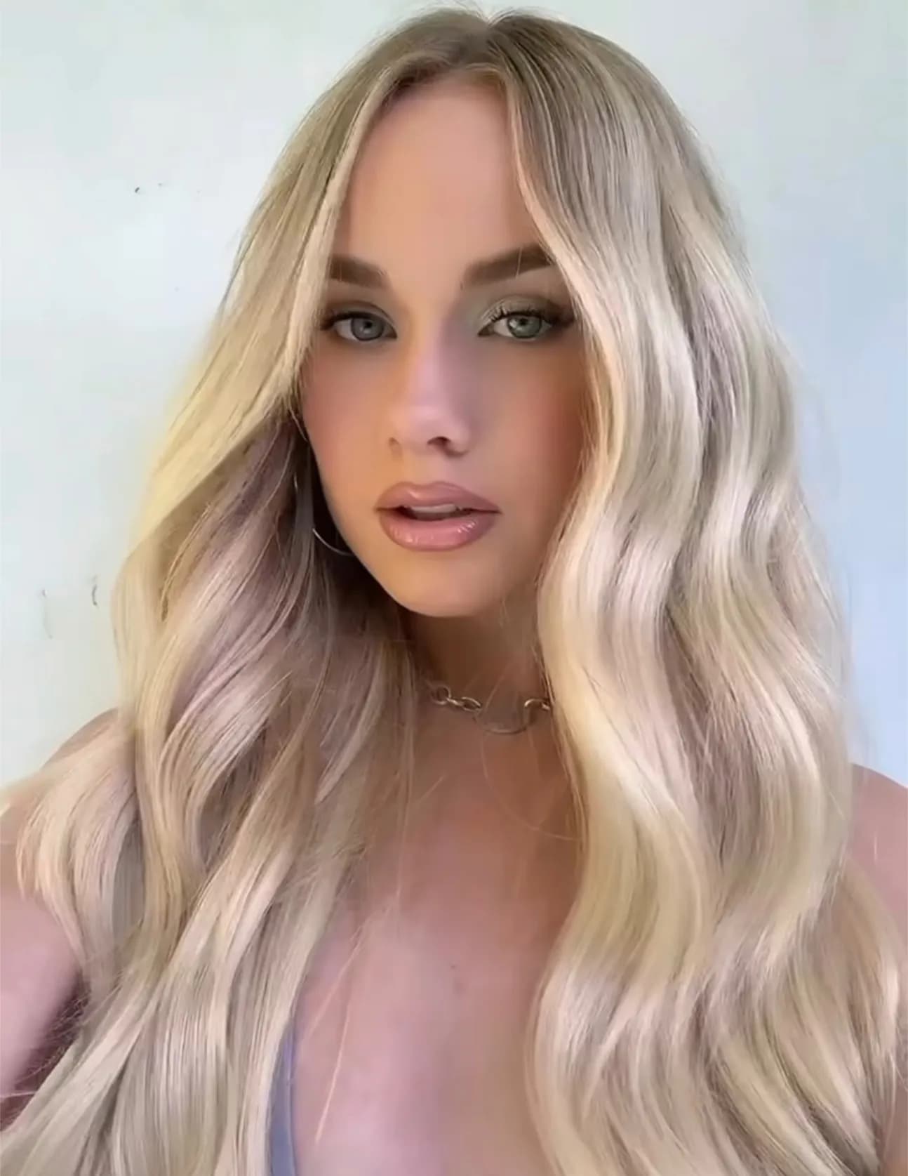 Maci  Wood image