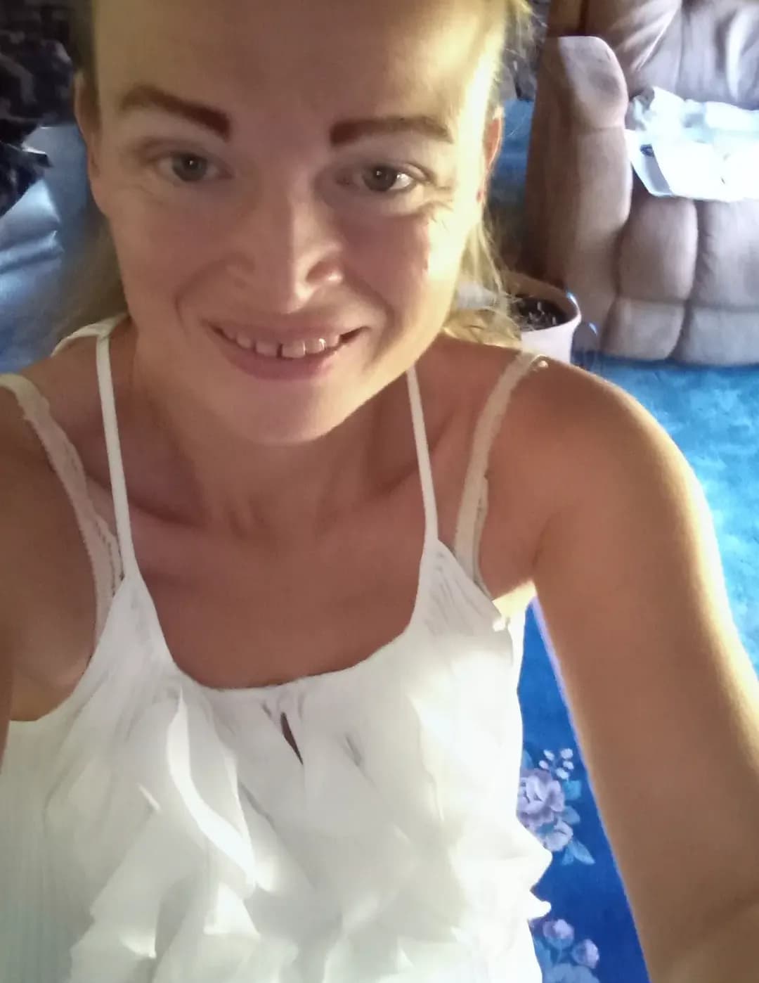 JULIE KEVELIGHAN image
