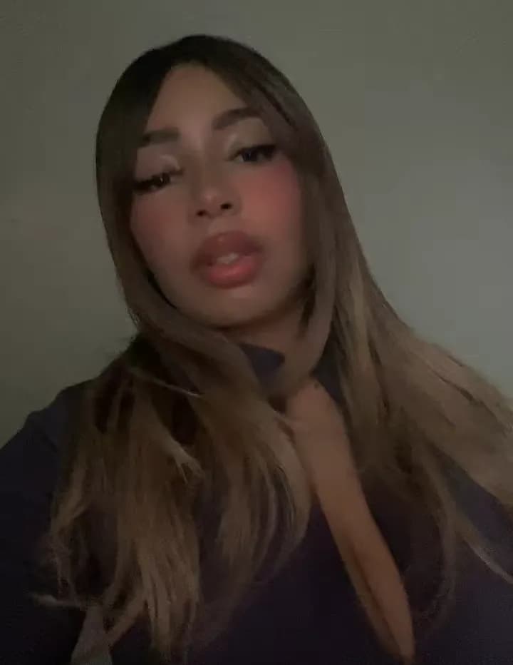 Myla May image