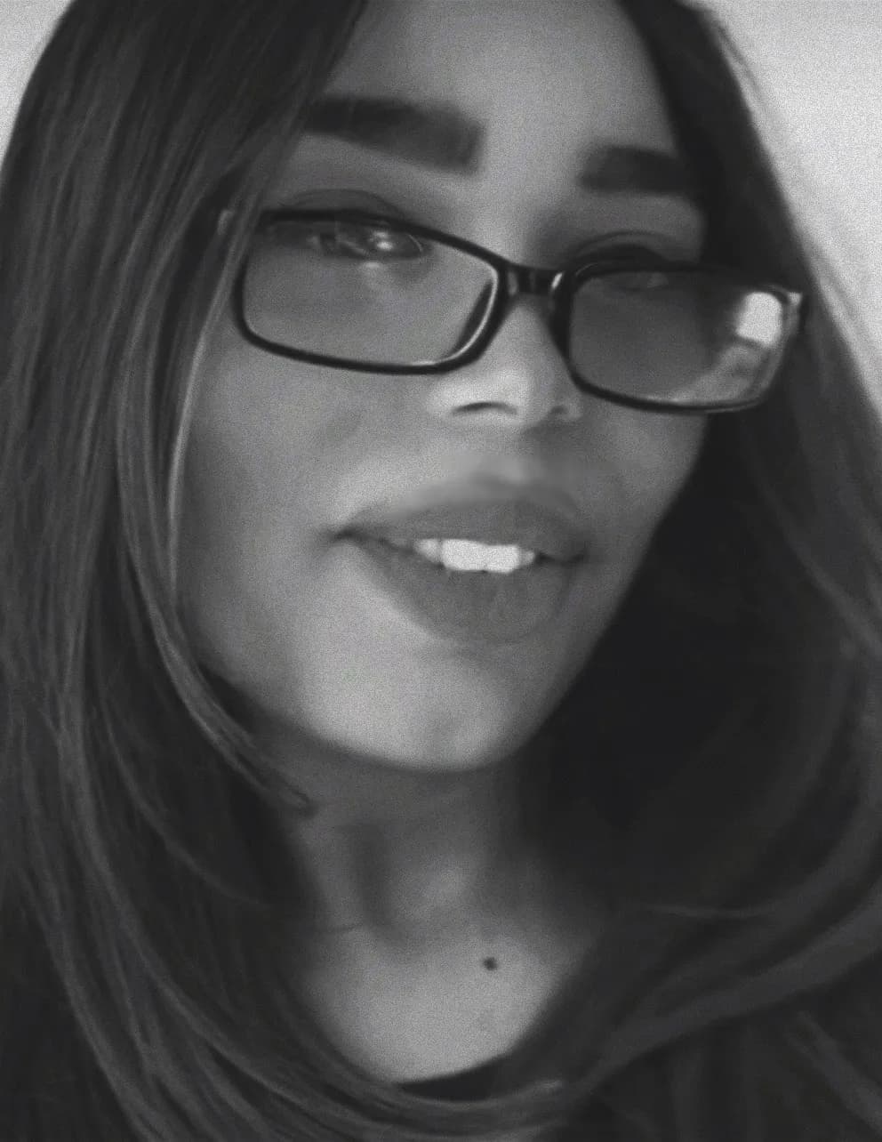 Myla May image
