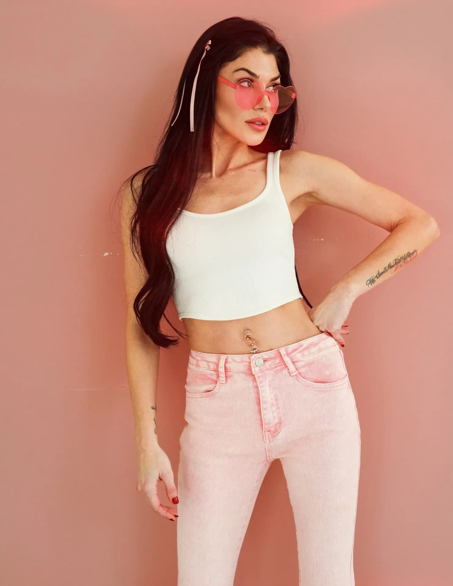 Nikki Lorena image