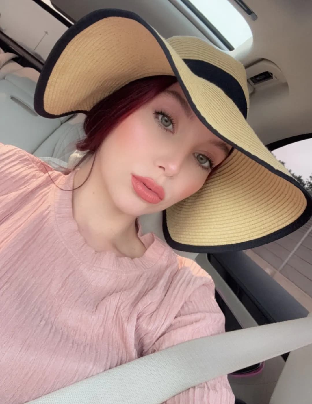 Kasia Tselios image