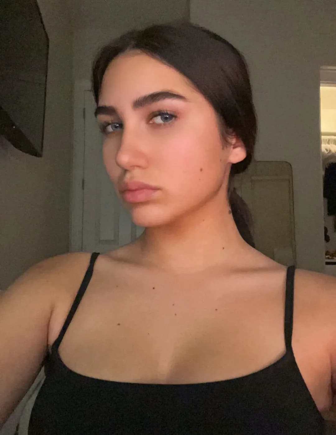 Brooke sanders image