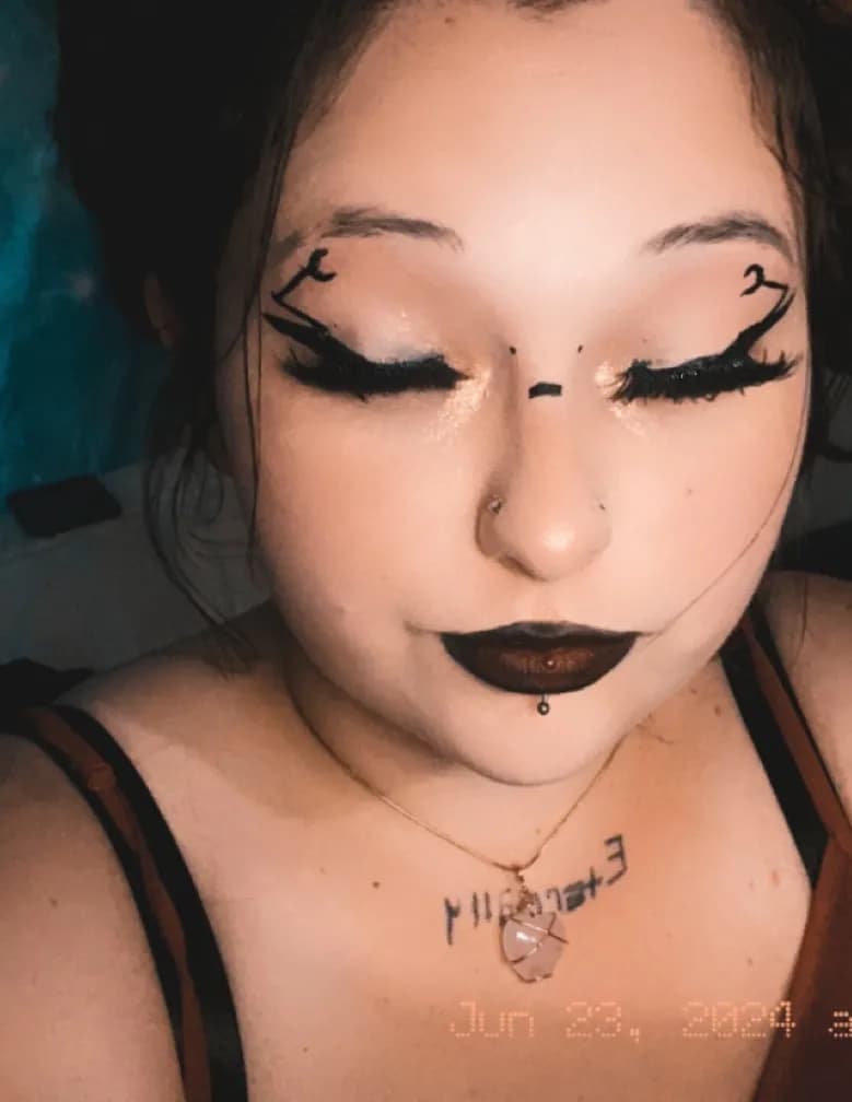 Halie Zinnia image
