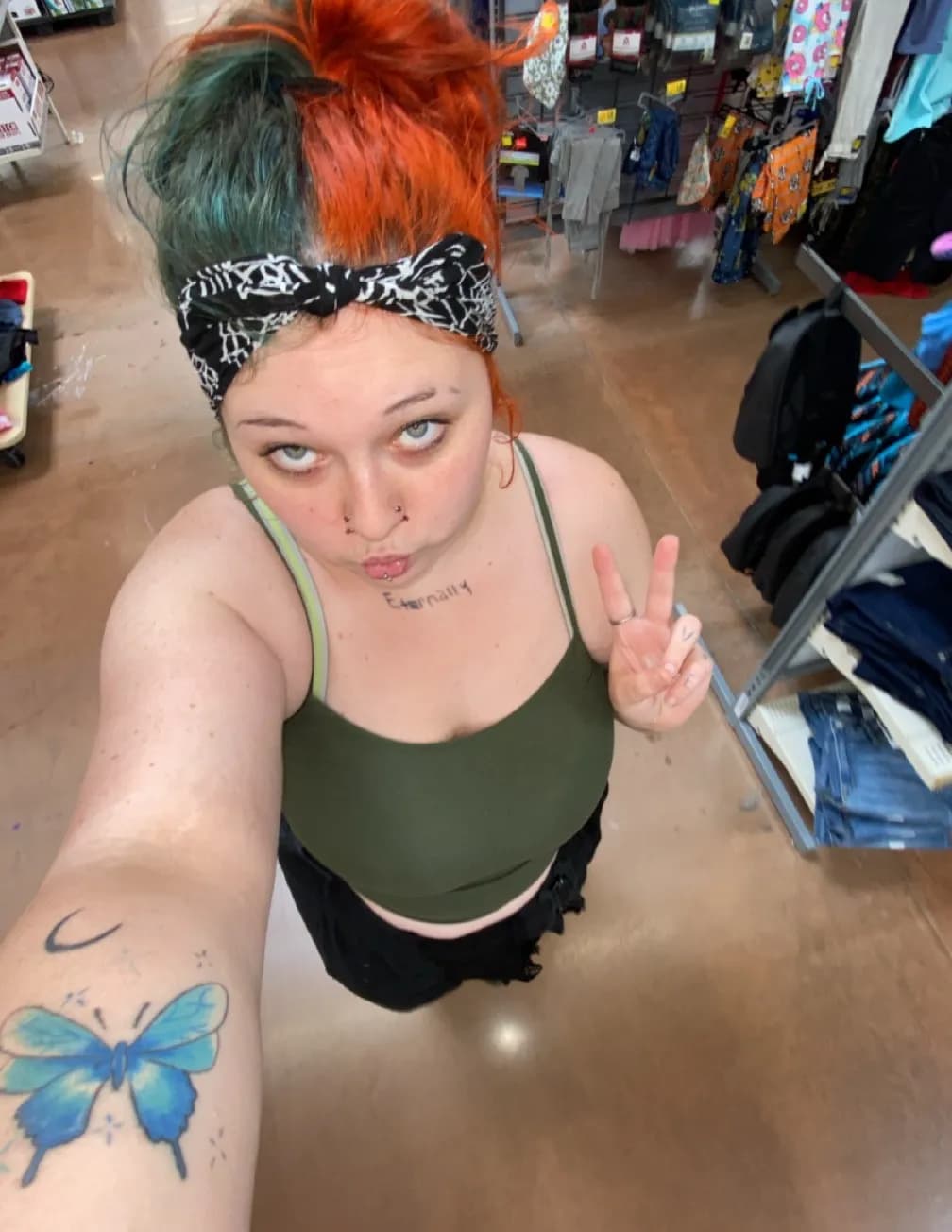 Halie Zinnia image