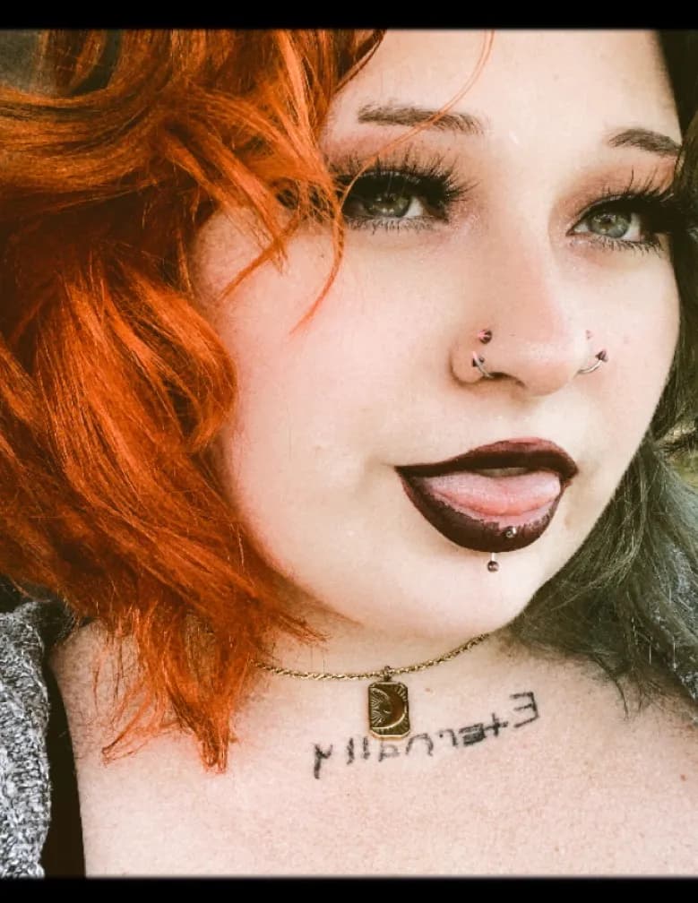 Halie Zinnia image