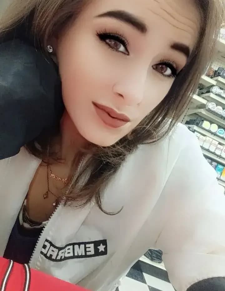 LiL. mrs Tiny image