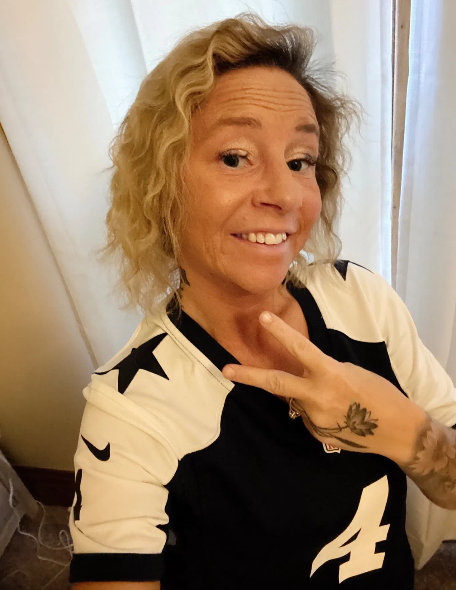 Toni C image