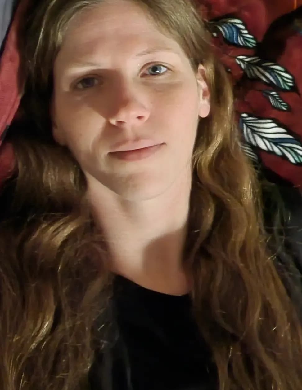 Courtney image