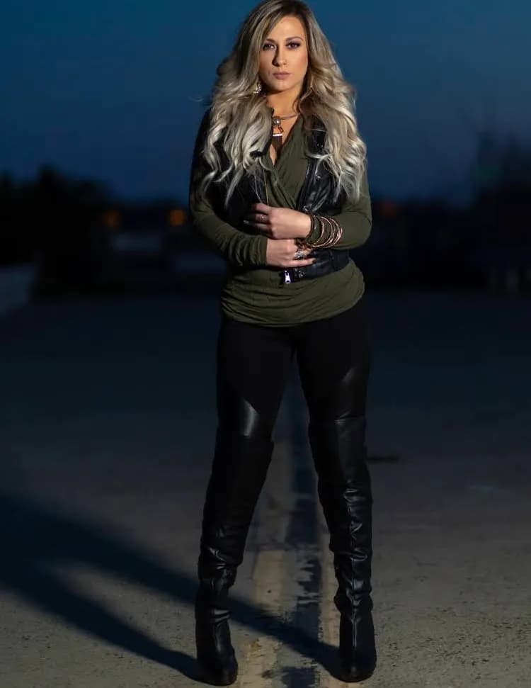 Macie Mace image