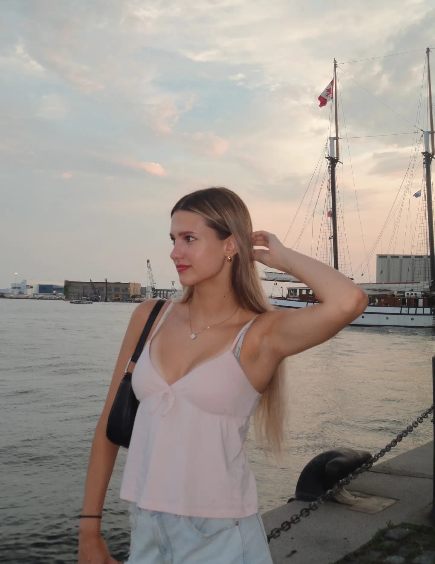 Arina Kharchenko image