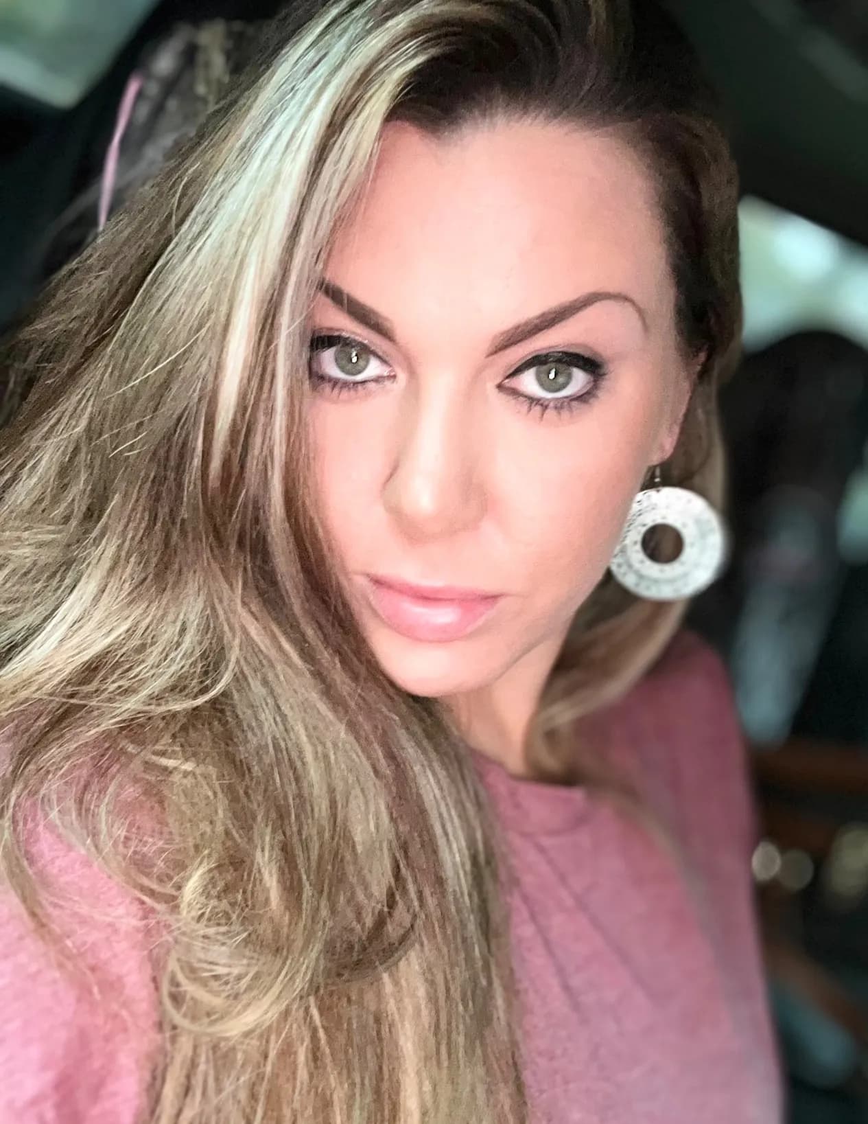 Courtney image