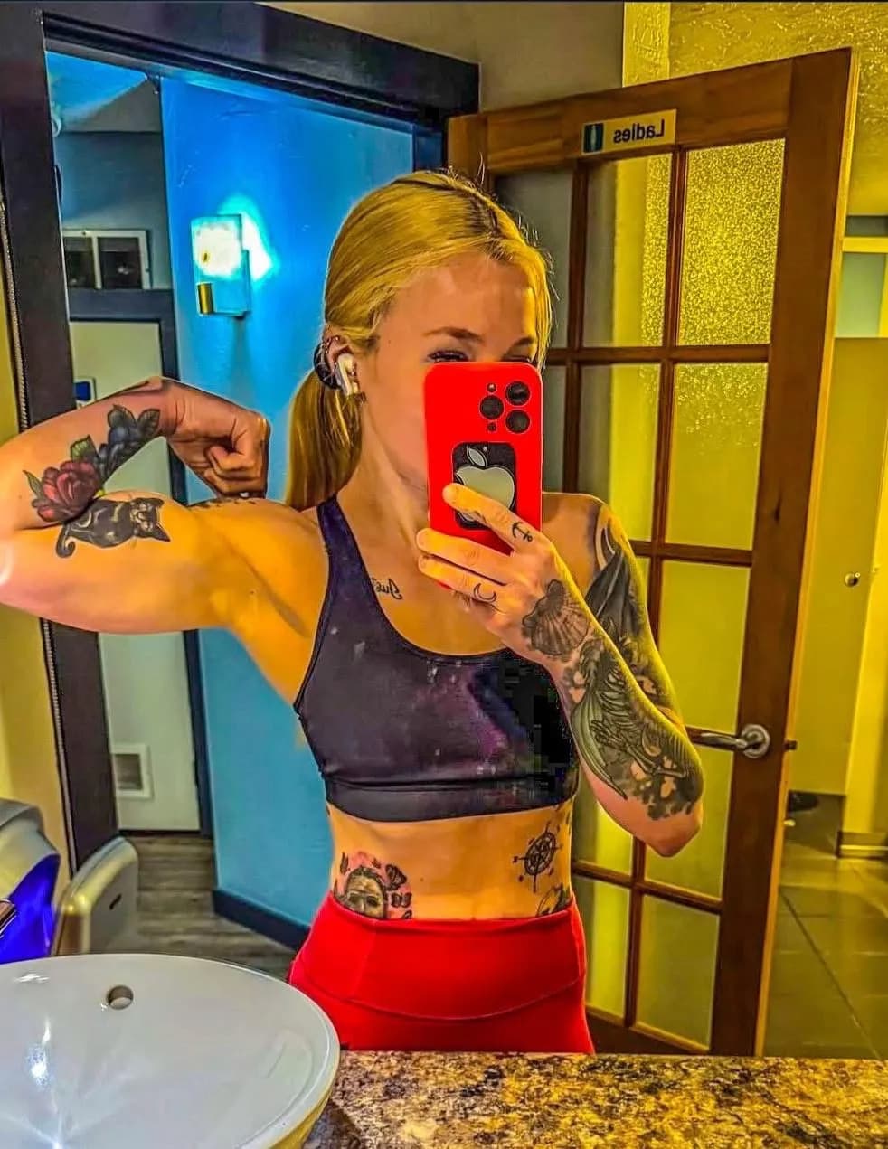 Melissa Belle image