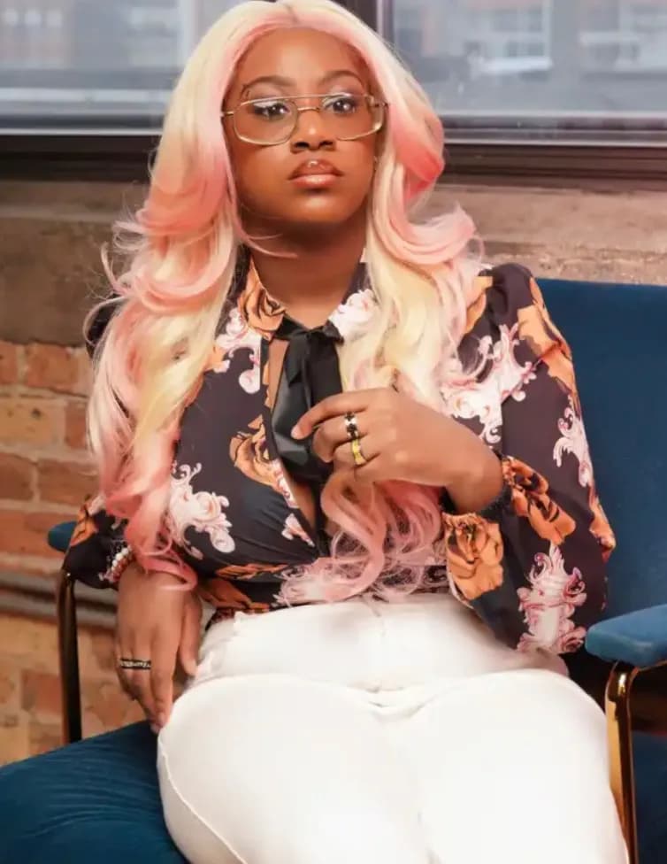 ColorfulVixen image