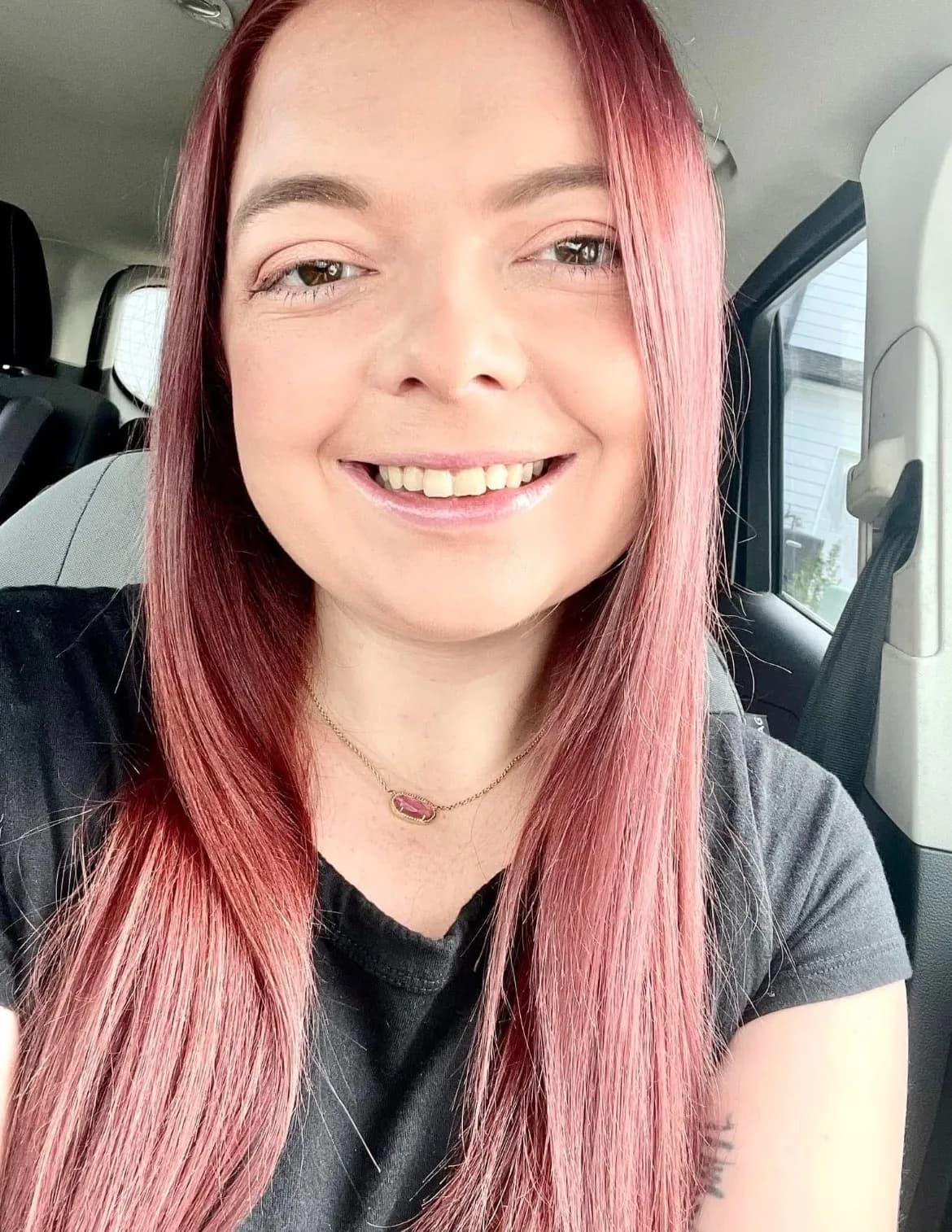 (Katie)Kaitlynn White image