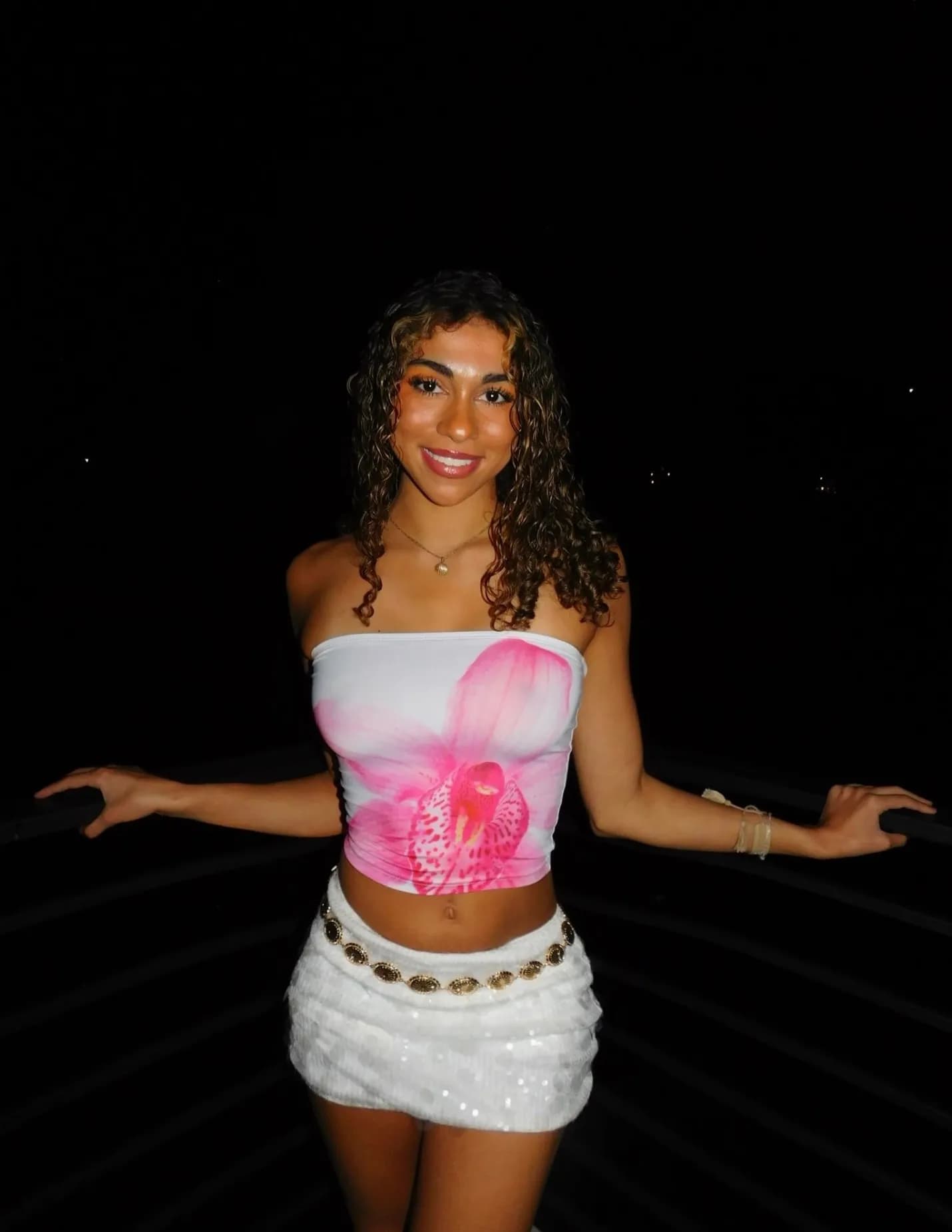 Lily Reynoso image