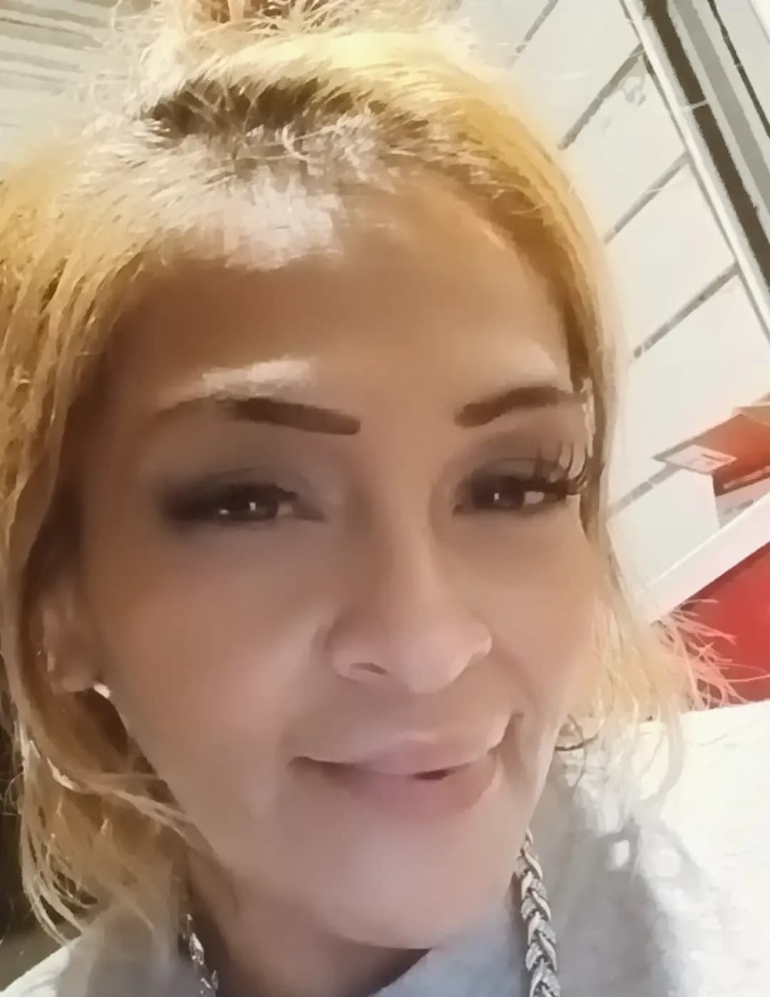 Anna Coronado image