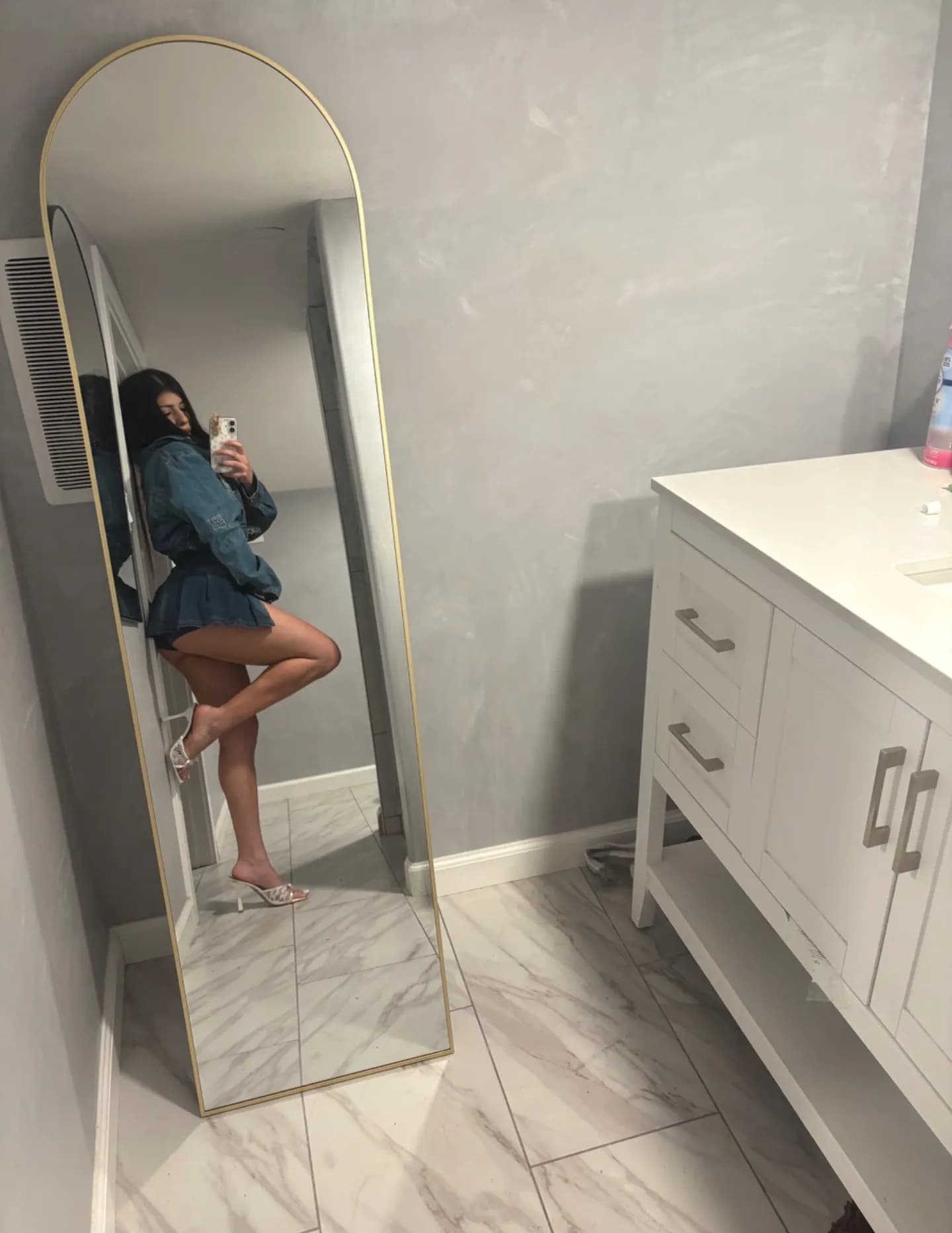 Nina image