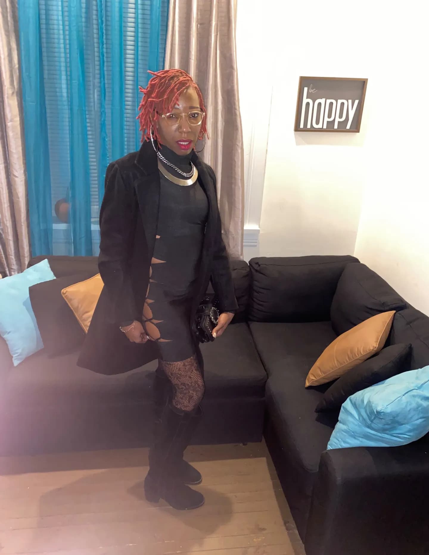 Dominique image
