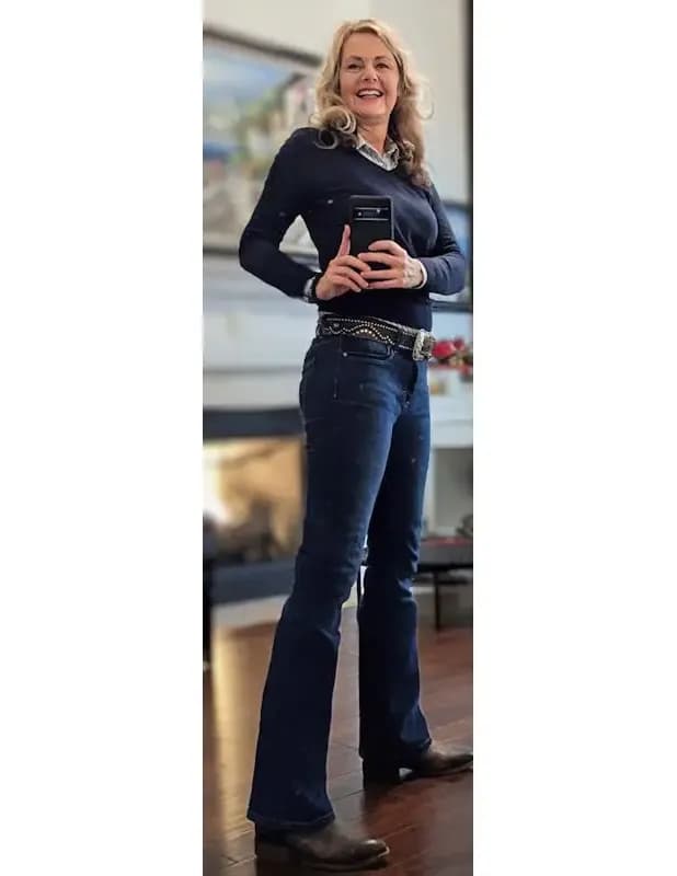 Carrie Buchanan image
