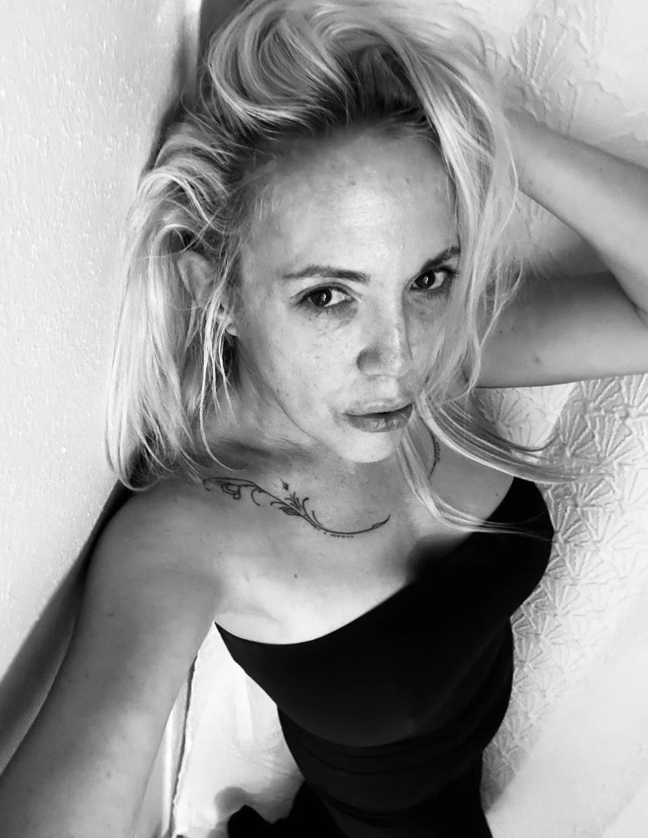 Deedee image