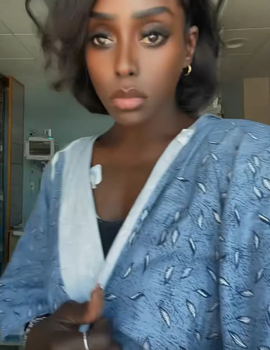 Jazzi smilez image