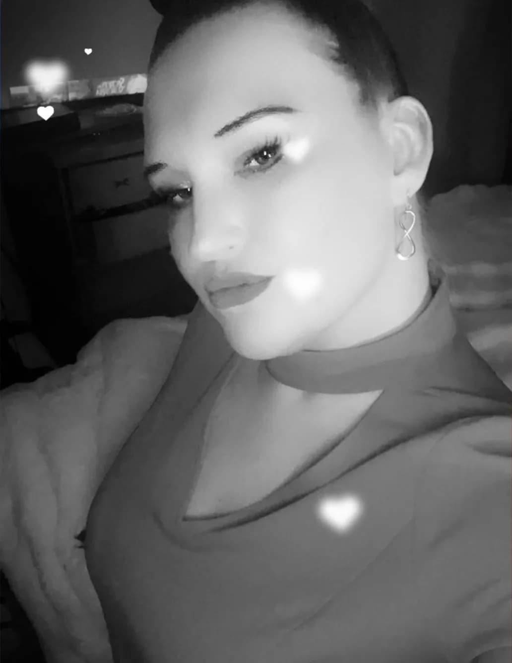 NiteShadeAngel image