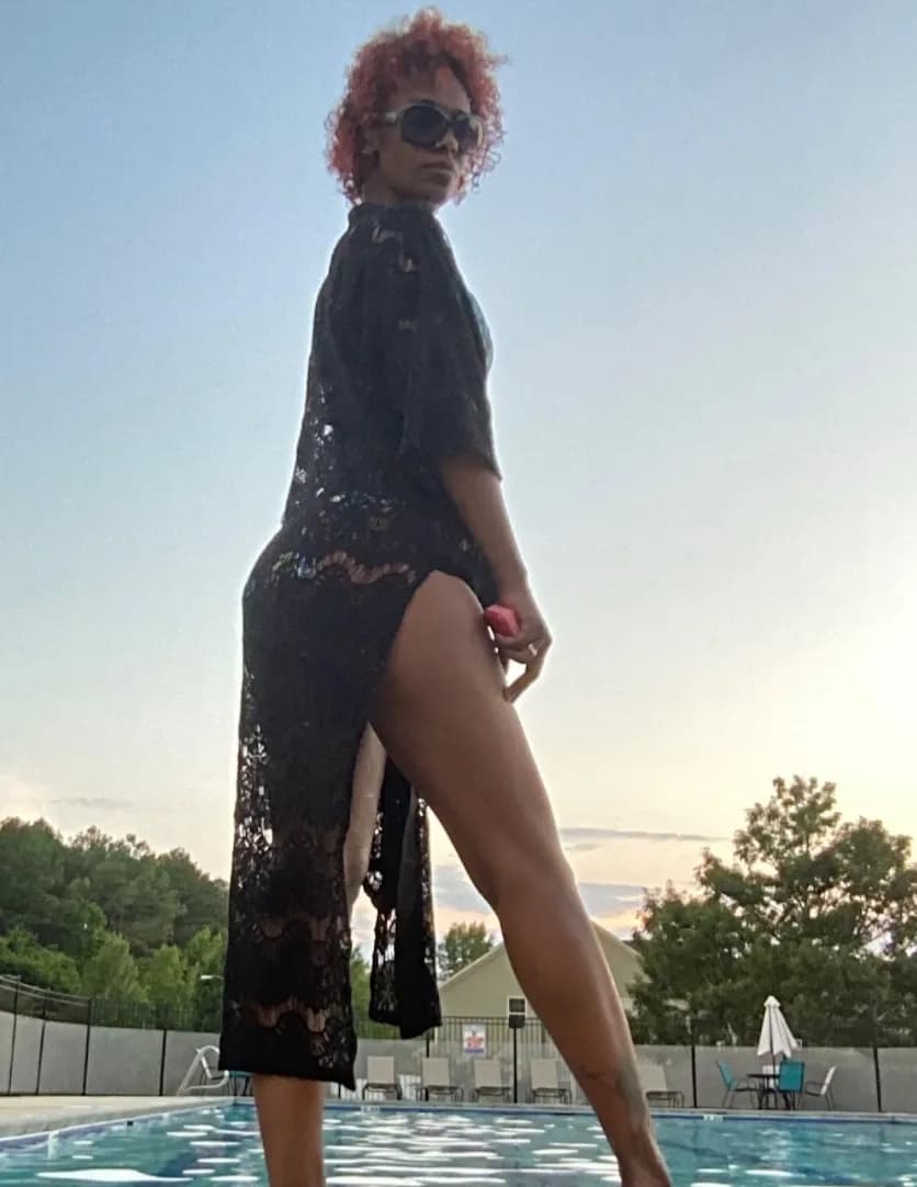 Leticia Mone’ image