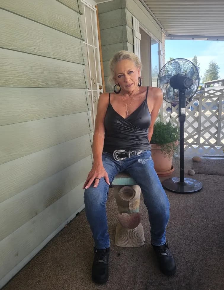 Krista Page image