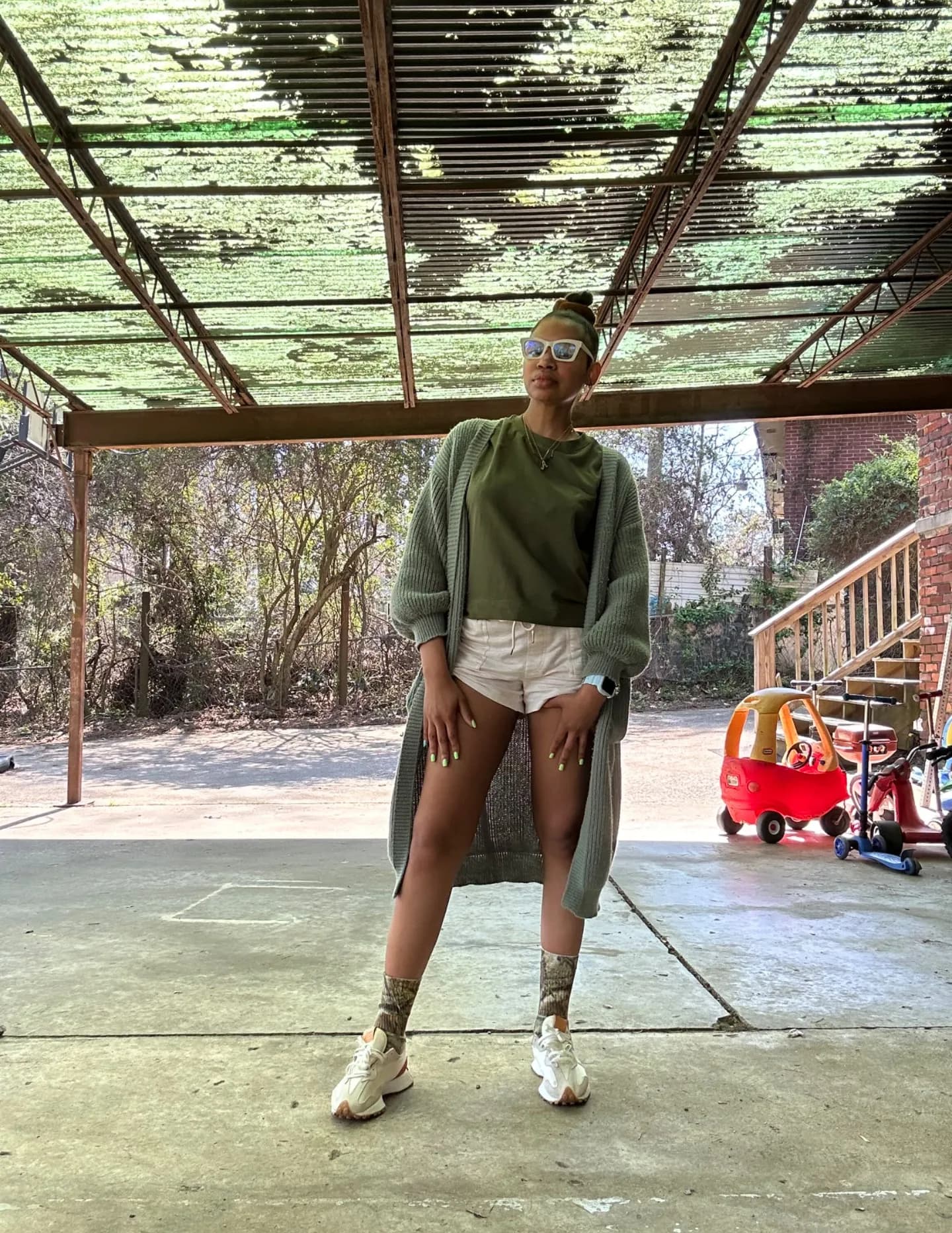 Amber Lizett3 image