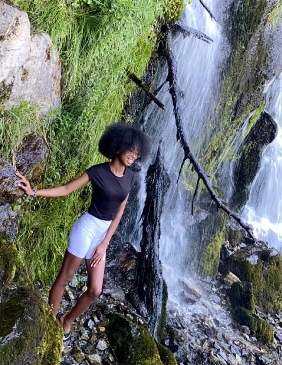Miss Ronny lanae kennon image