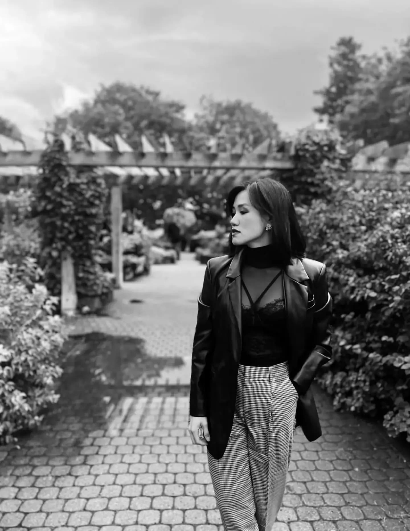 Angela Huynh image