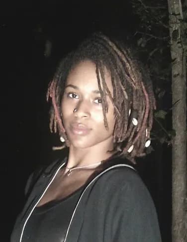 Akiya Renèe image