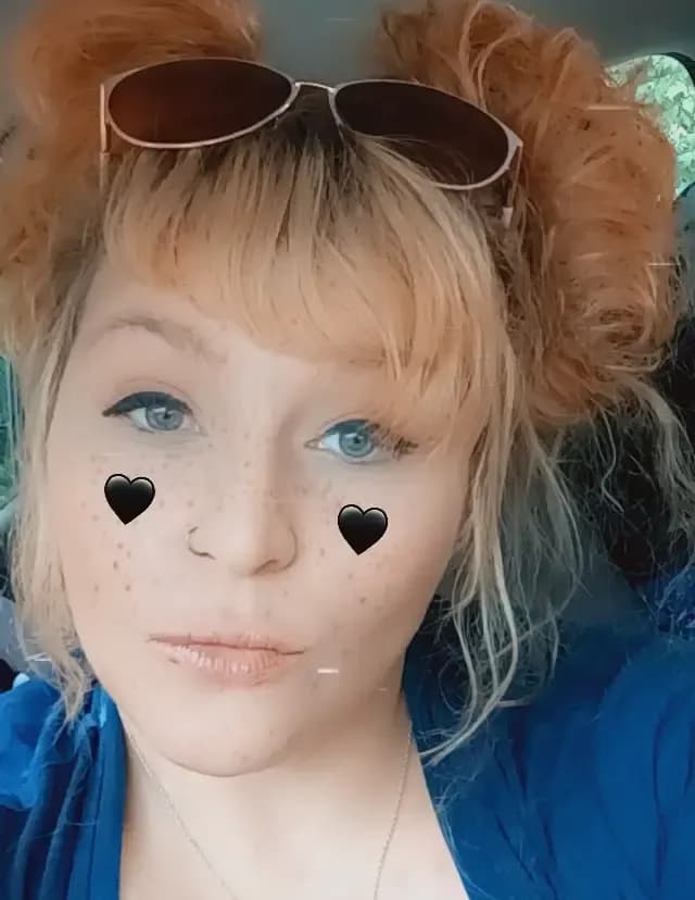 Aimee Rayn image