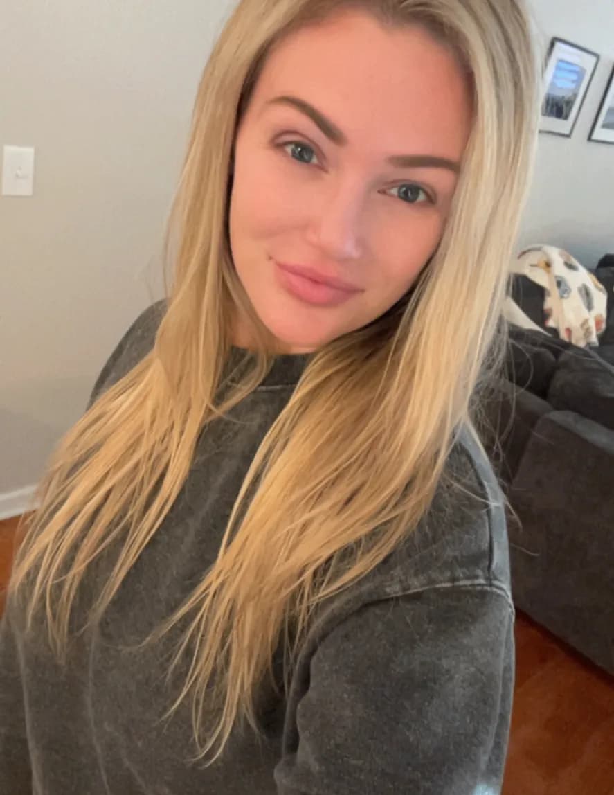 Courtney image