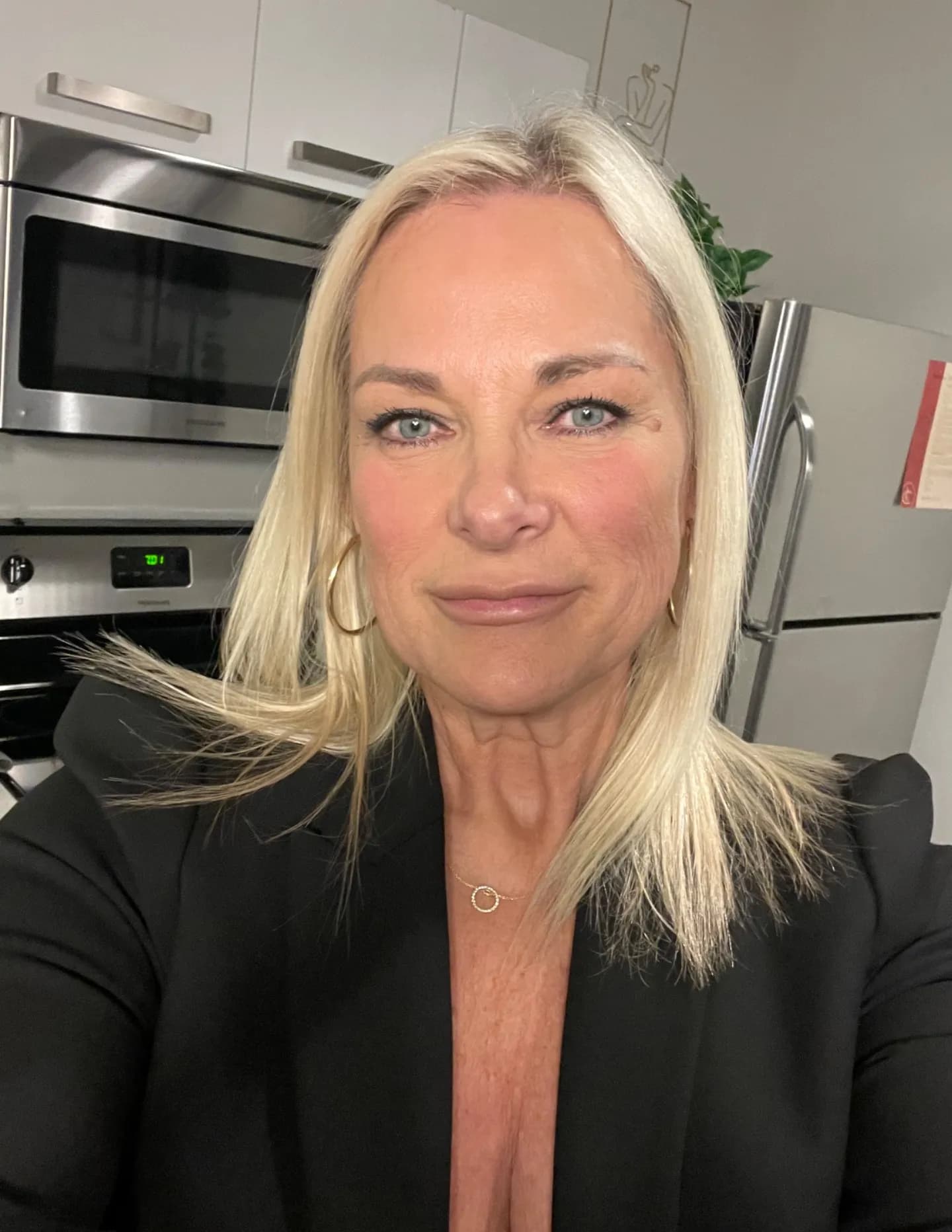 Melissa image