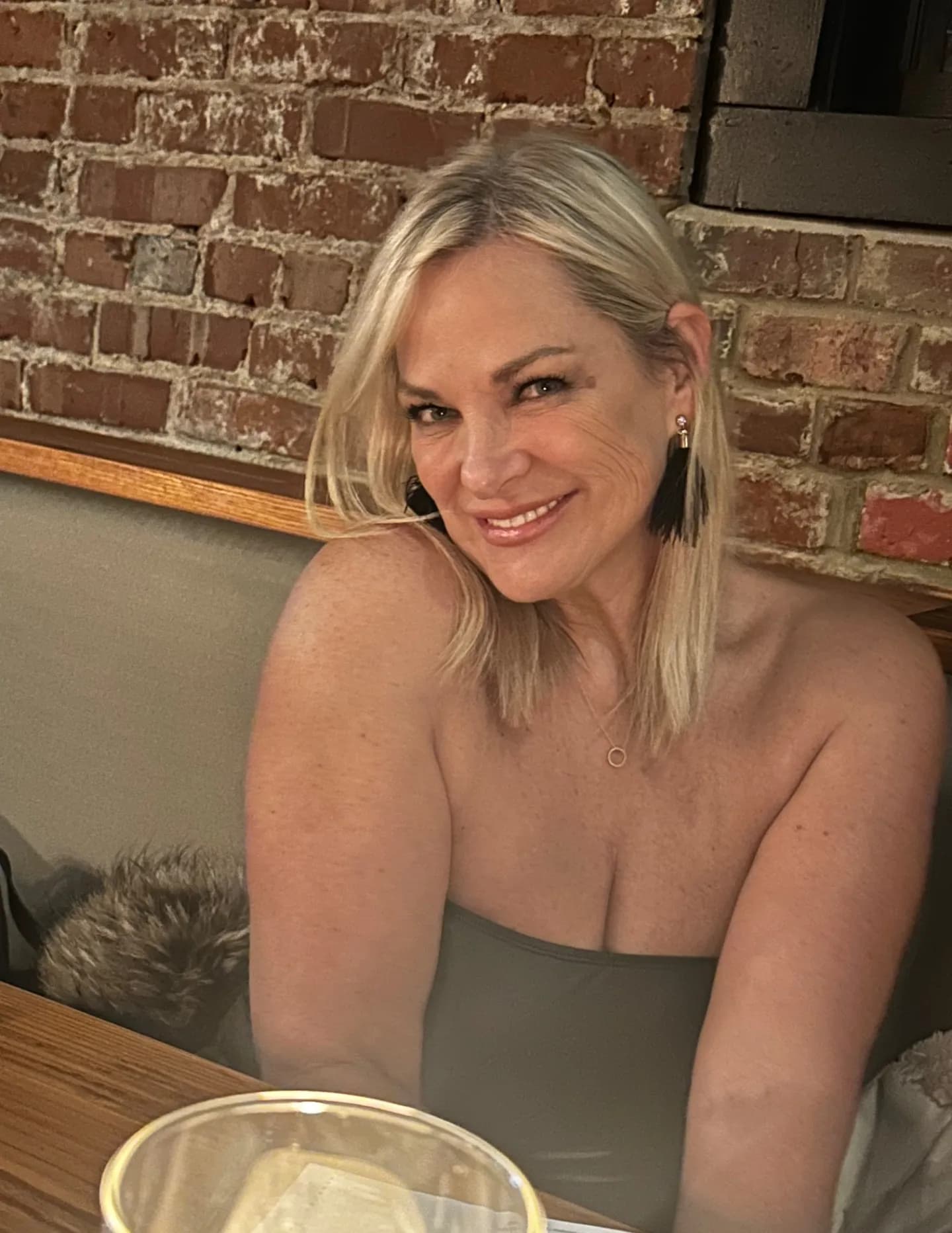 Melissa image