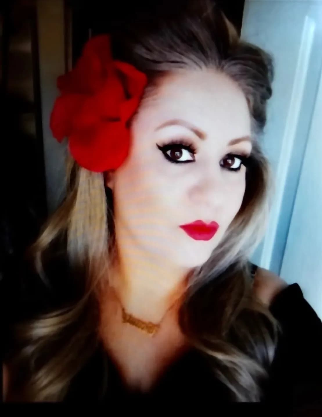 Muneca Azteca image
