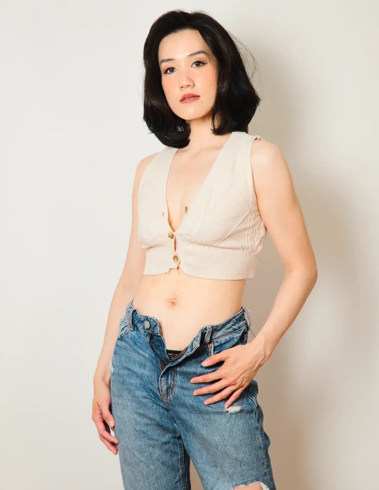 Angela Huynh image