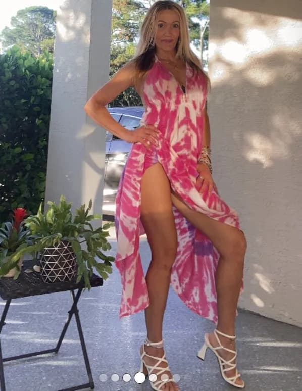 Chrissy Tay image