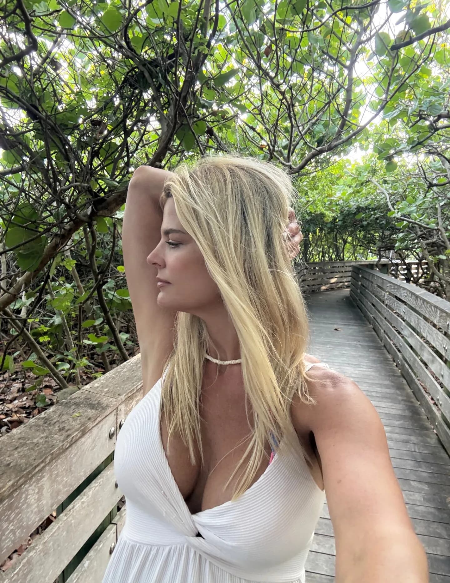 Melanie image