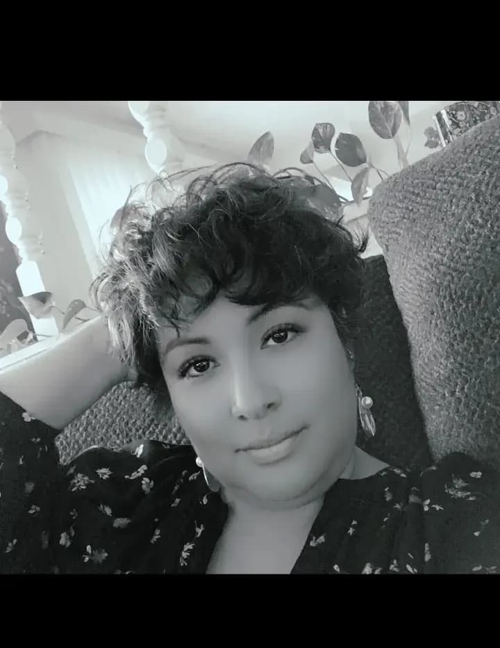 Raquel image
