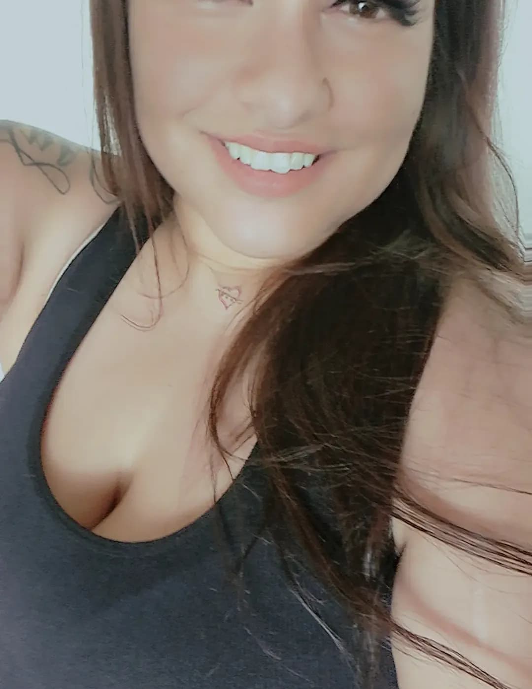 Erica mendoza image