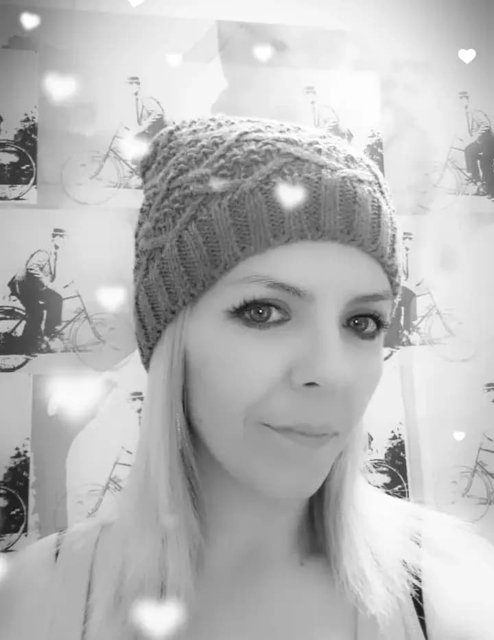 Debbie Sharp image
