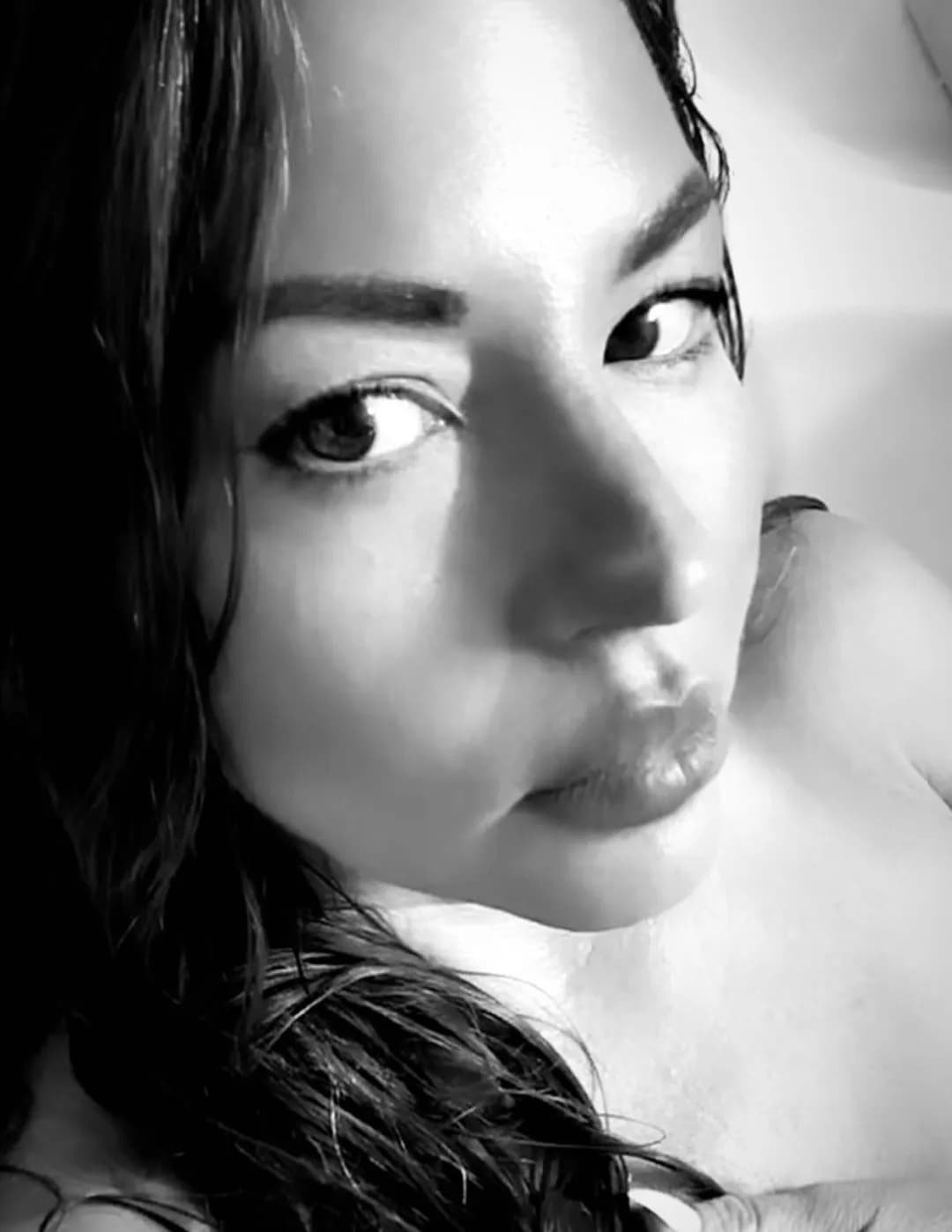 Heatherlygale image