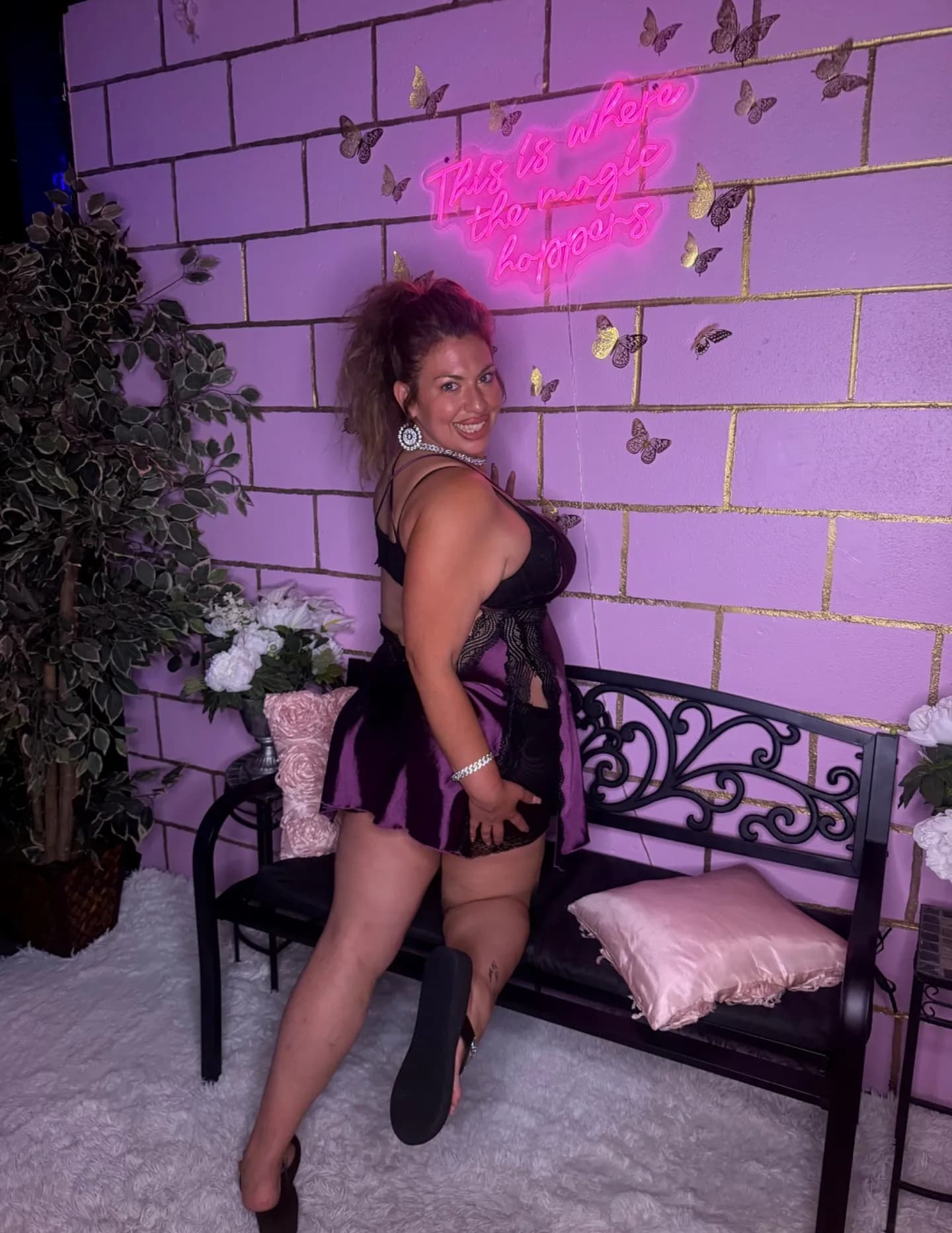 @AdorableDaniDivine image