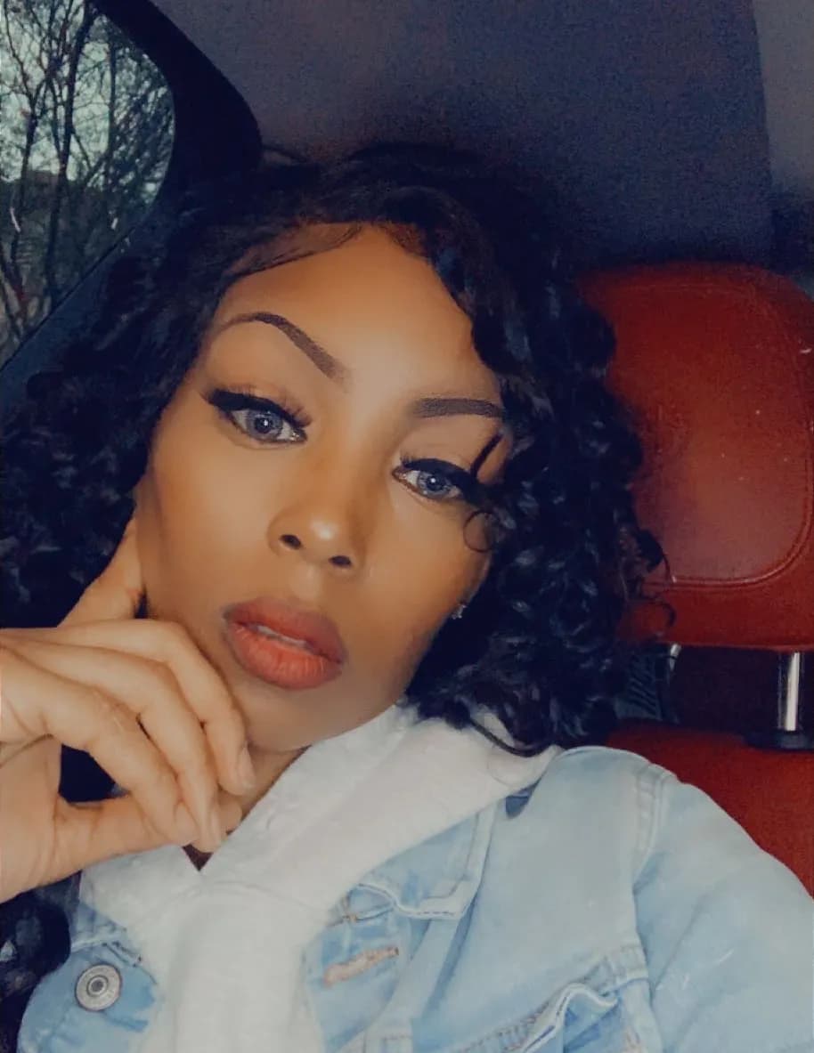 Rodeesha Thompson image