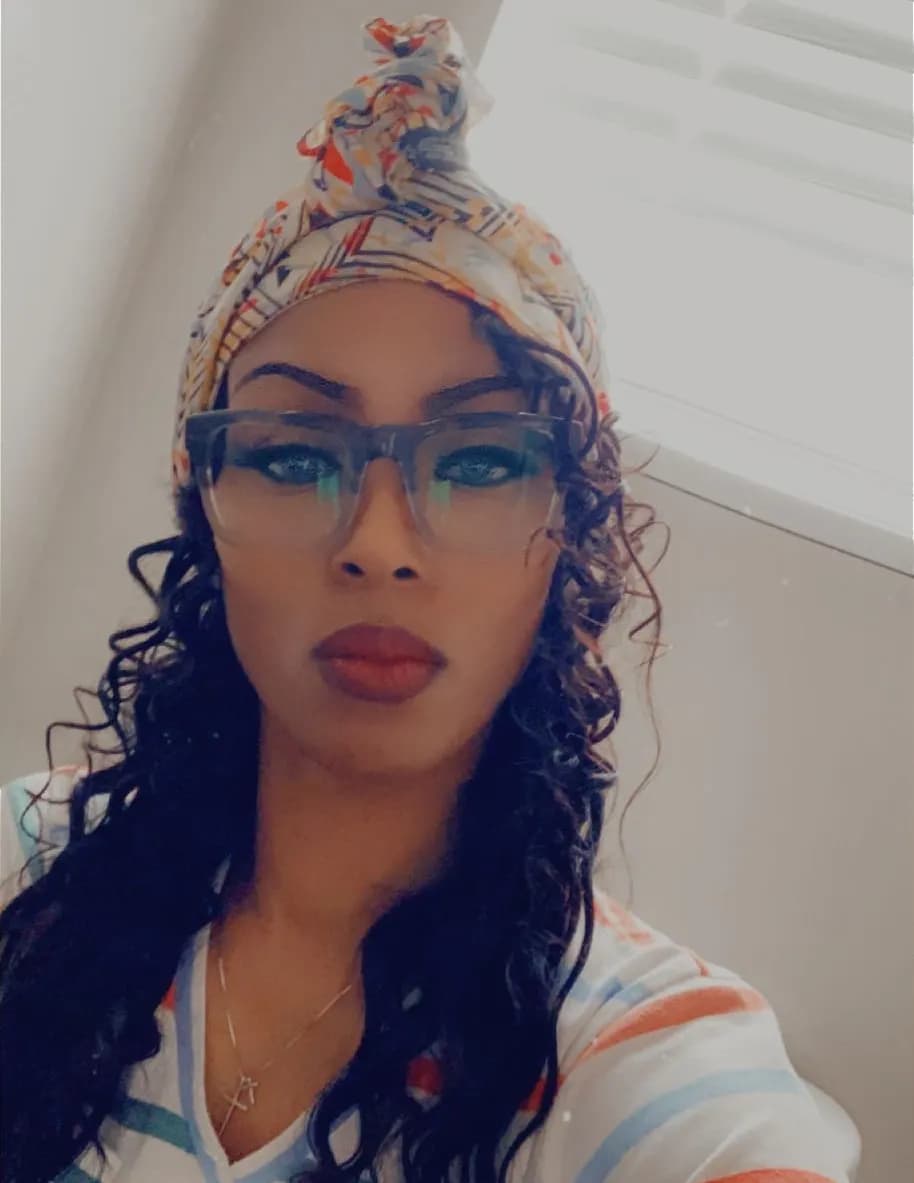 Rodeesha Thompson image