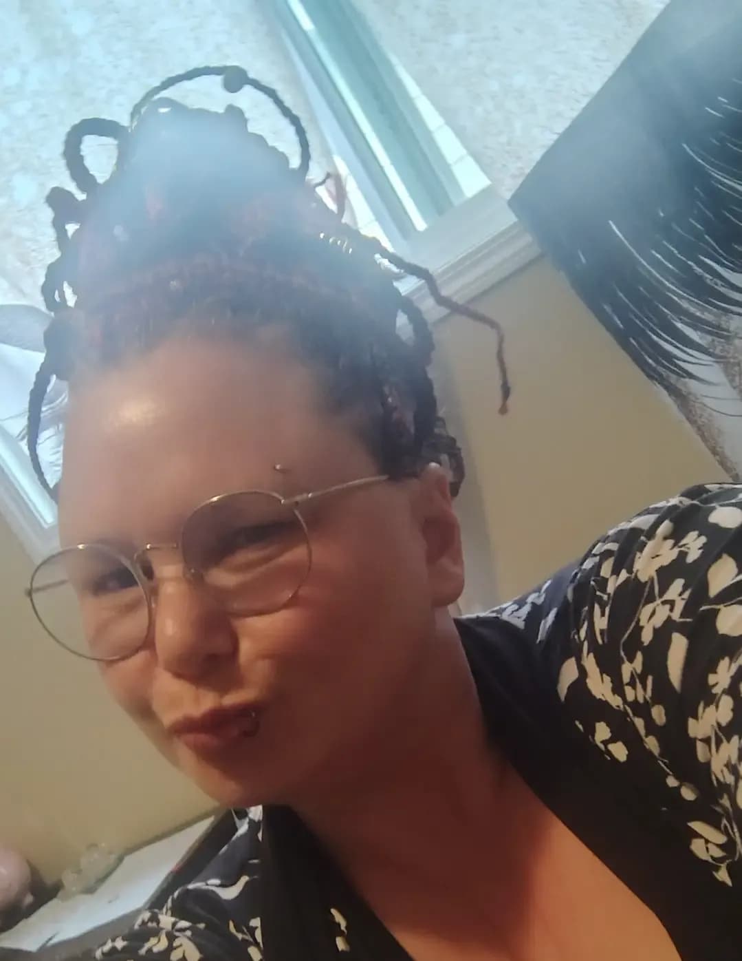 Danielle Vera Metz image